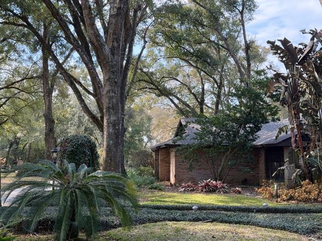 Image 2 of 84 For 110 Stone Post Road