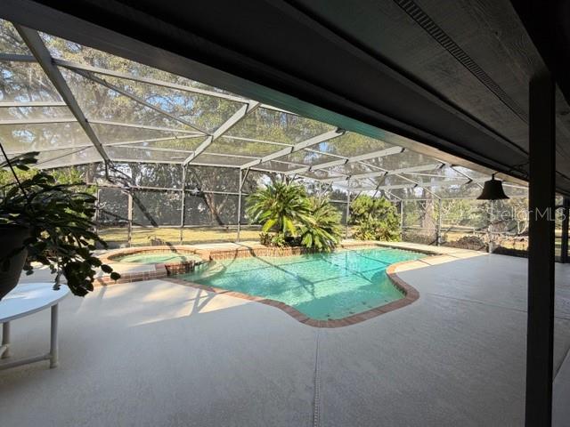 Image 29 of 84 For 110 Stone Post Road