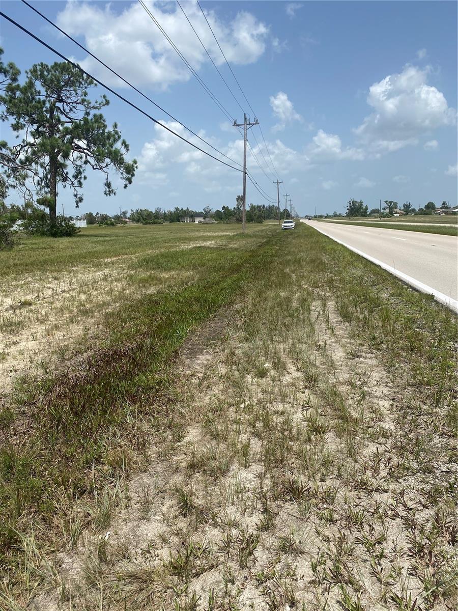 Image 2 of 3 For 543 Diplomat Parkway W