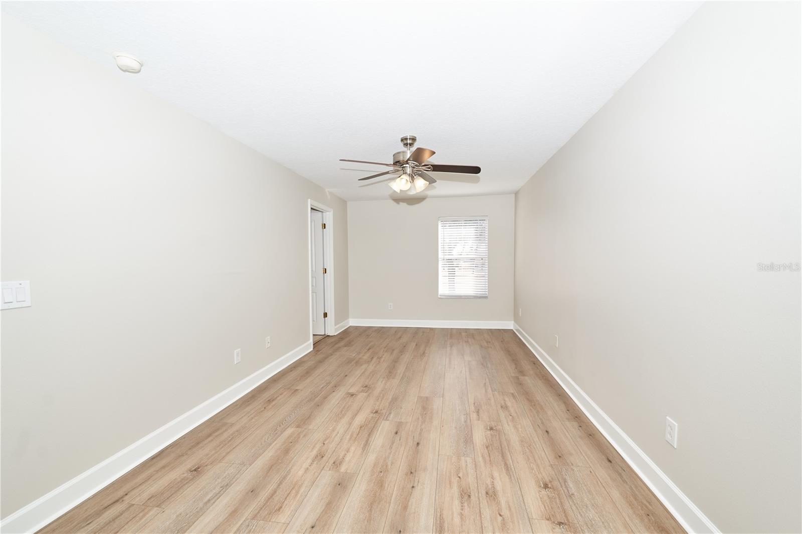 Image 39 of 76 For 23903 Sardinia Drive