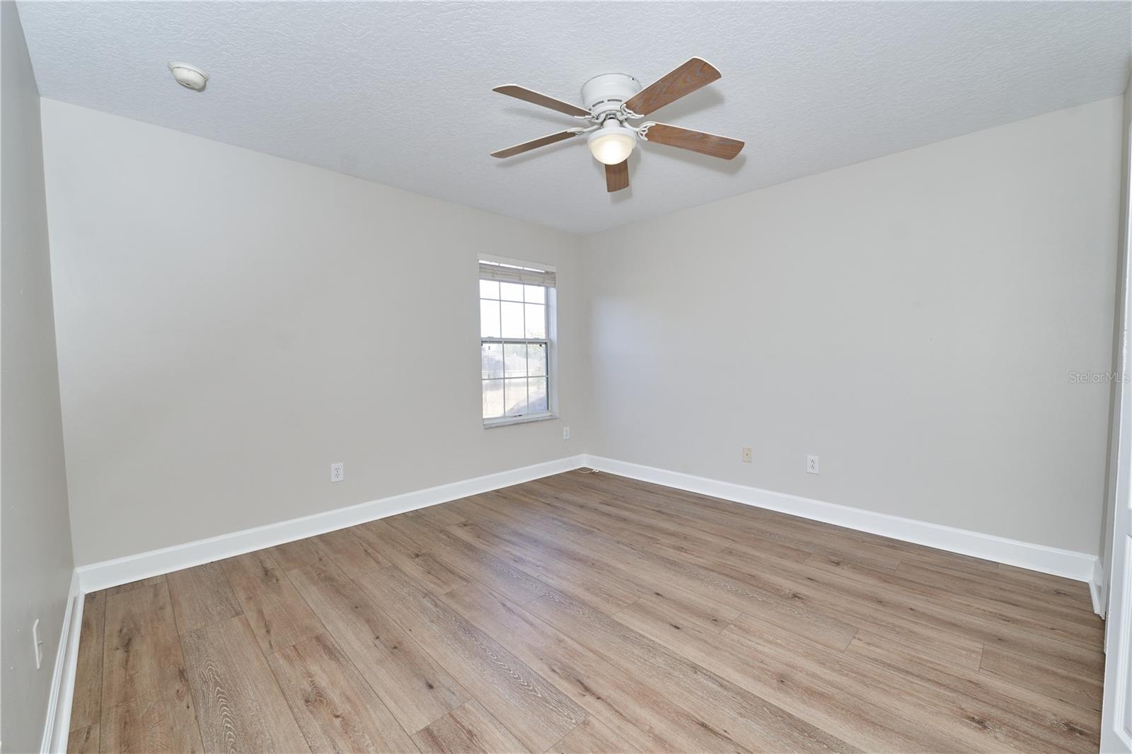 Image 46 of 76 For 23903 Sardinia Drive