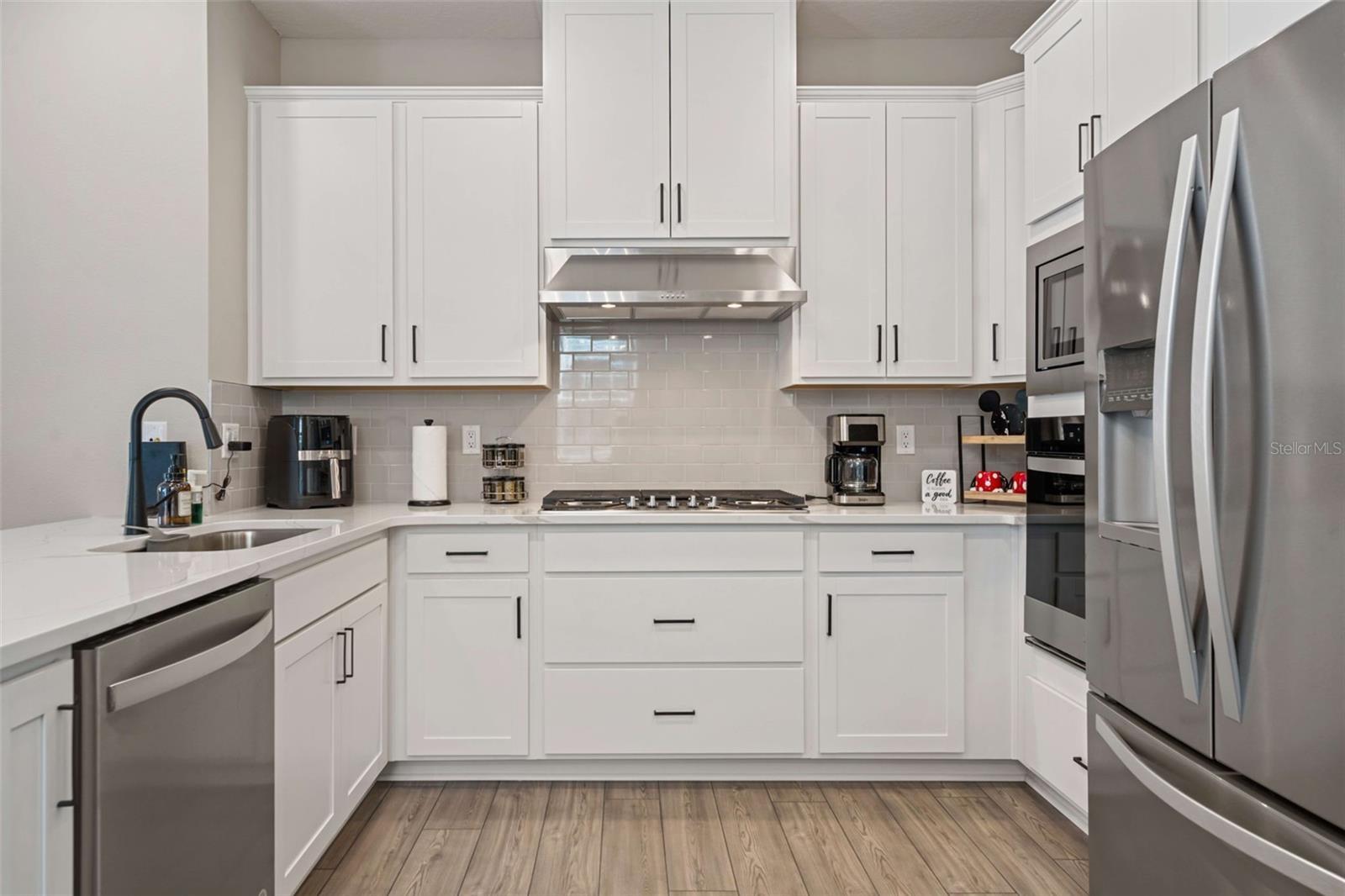 Image 10 of 40 For 7796 Somersworth Drive