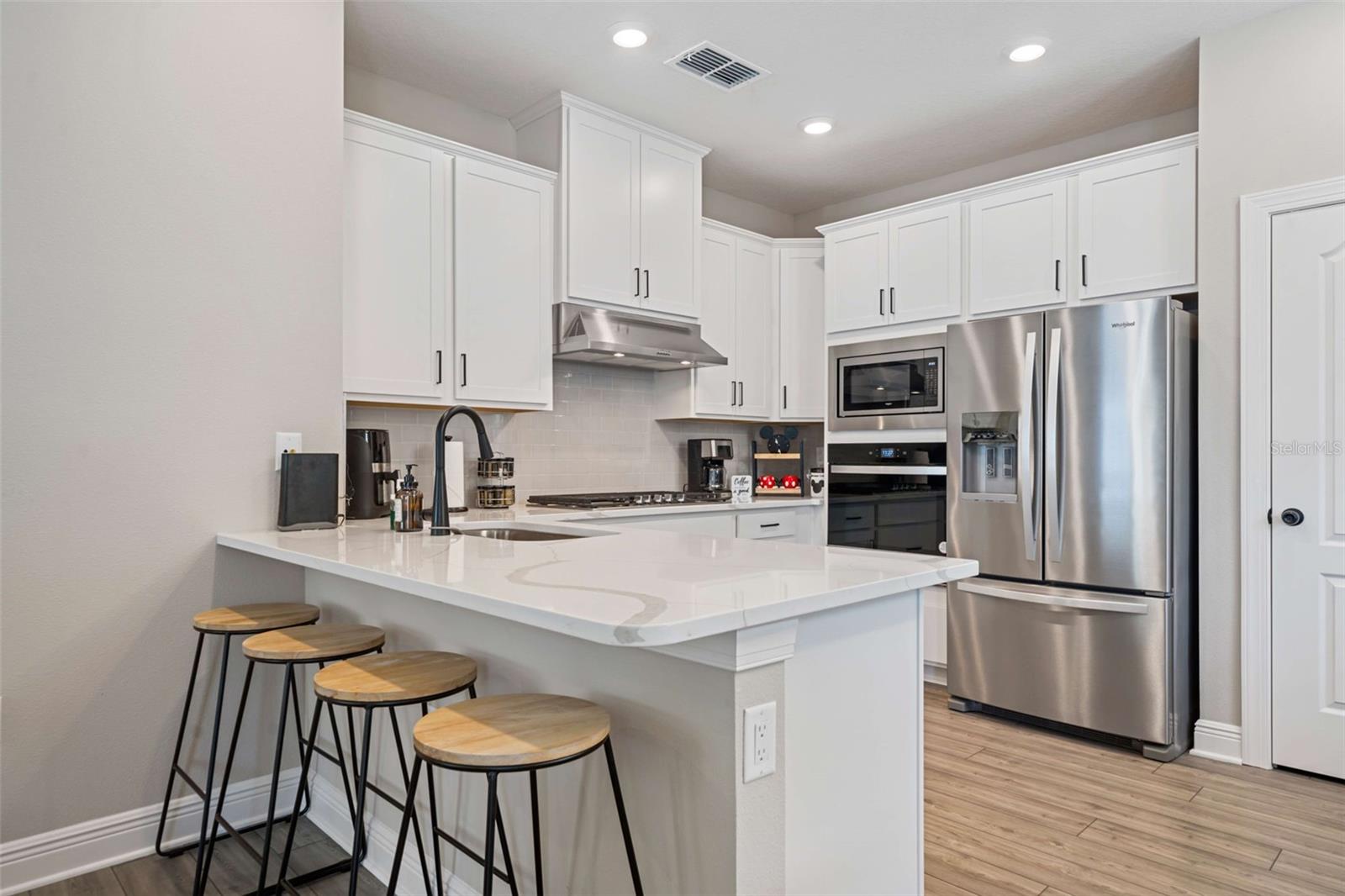 Image 13 of 40 For 7796 Somersworth Drive