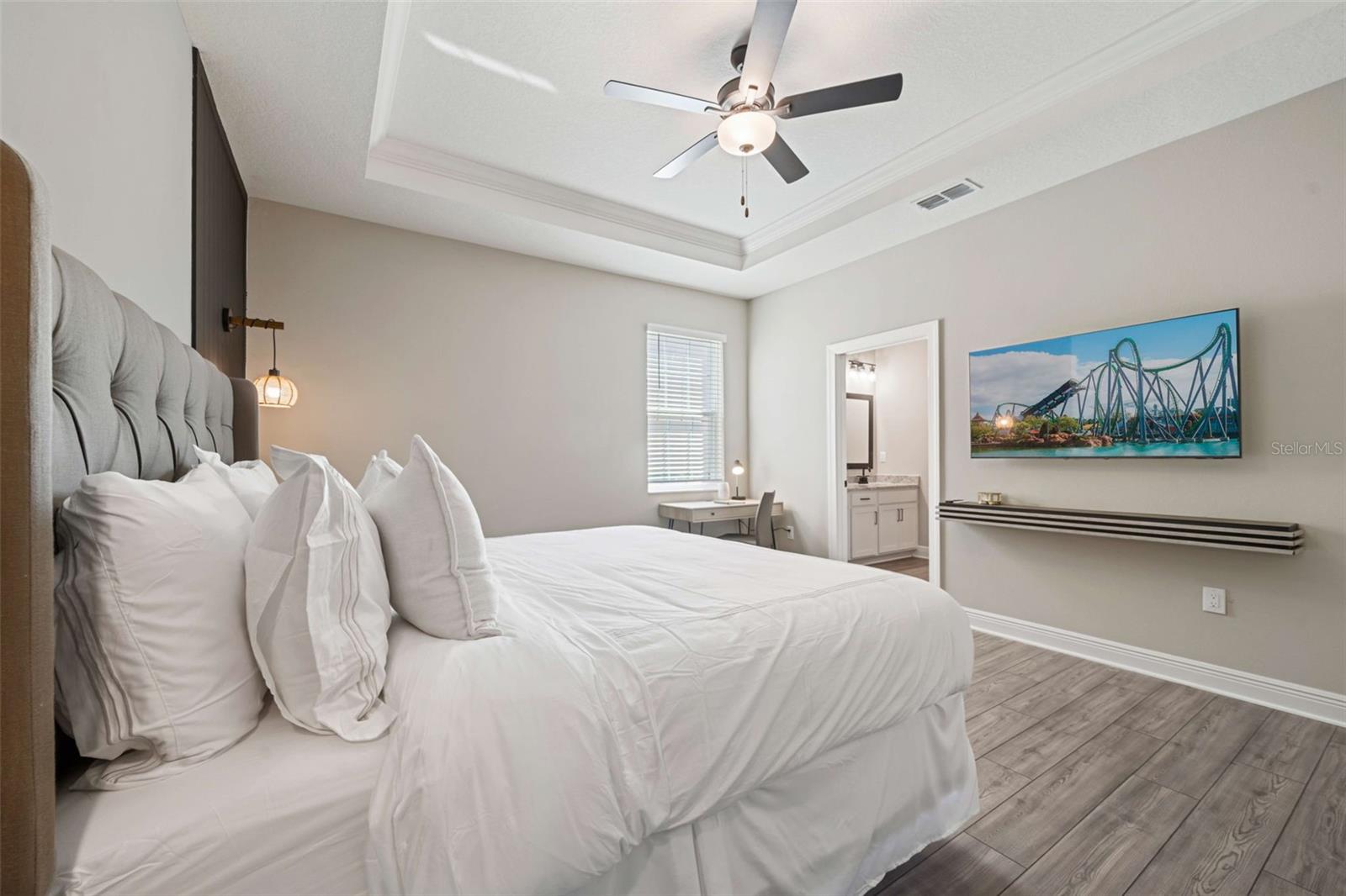 Image 17 of 40 For 7796 Somersworth Drive