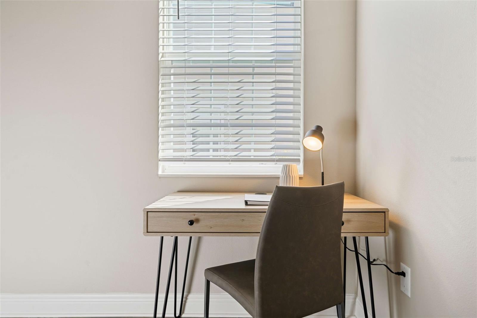 Image 18 of 40 For 7796 Somersworth Drive