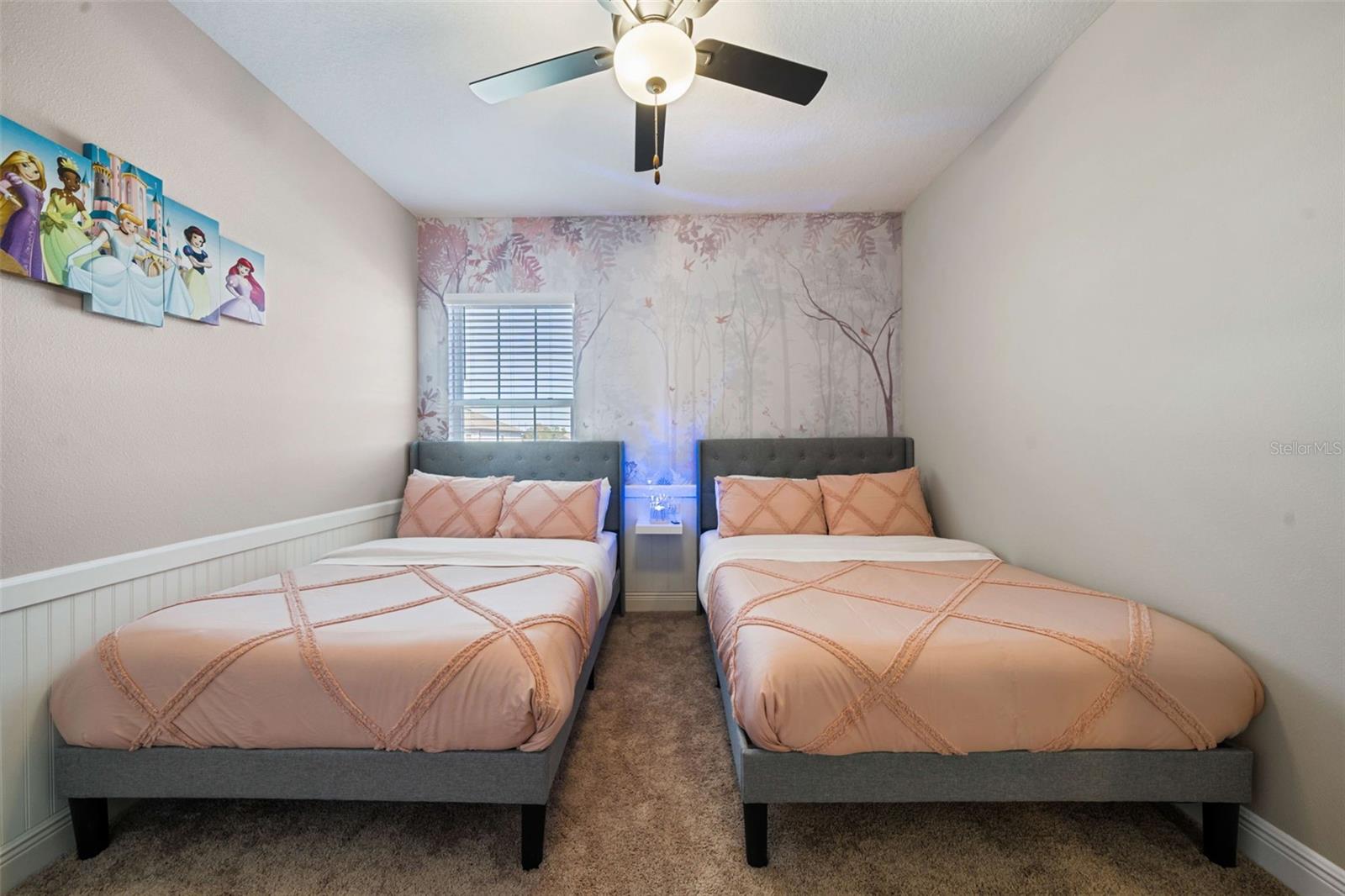 Image 24 of 40 For 7796 Somersworth Drive