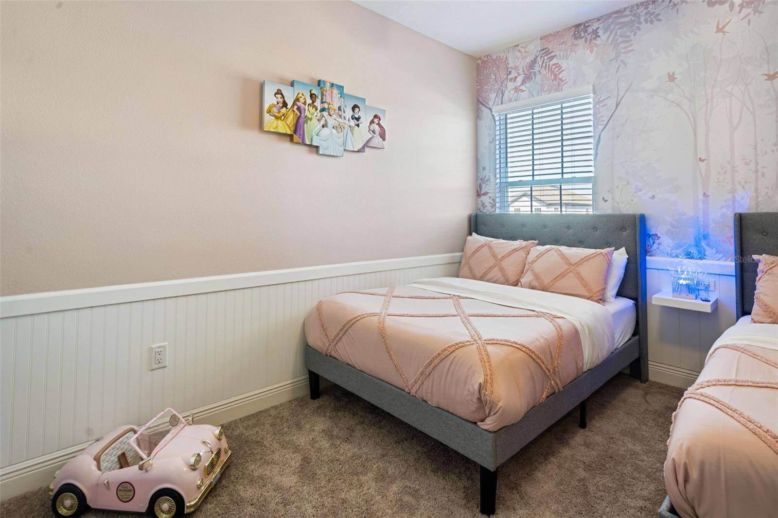 Image 25 of 40 For 7796 Somersworth Drive