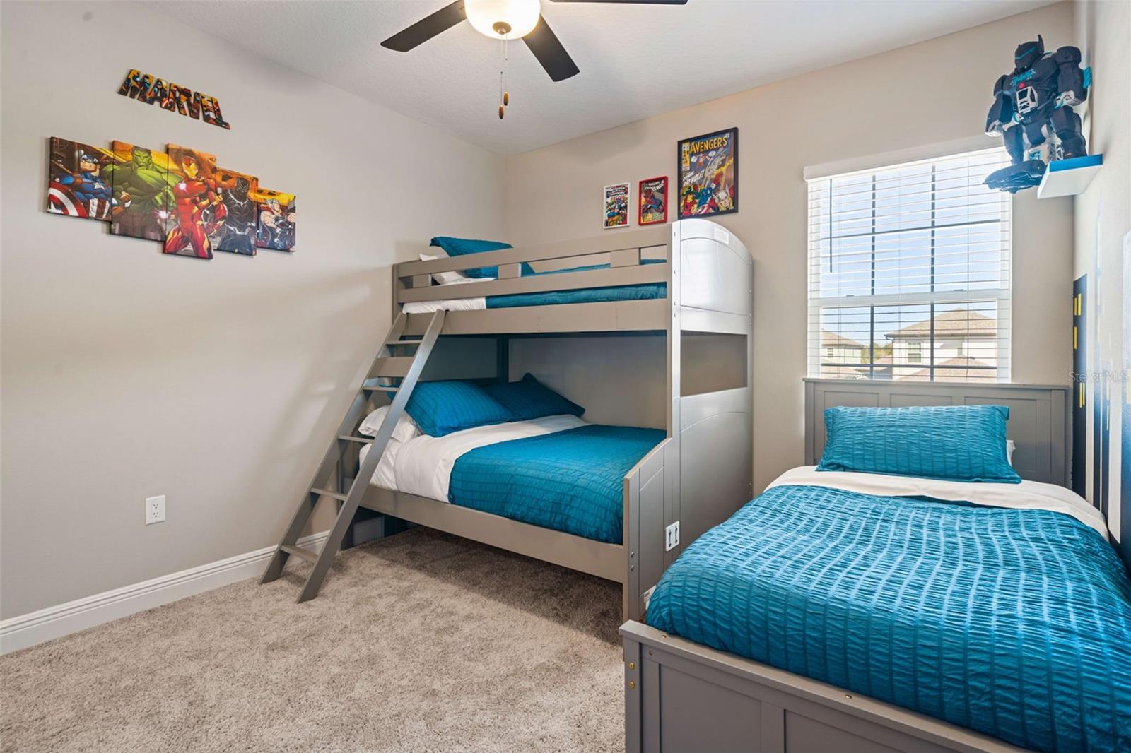 Image 27 of 40 For 7796 Somersworth Drive