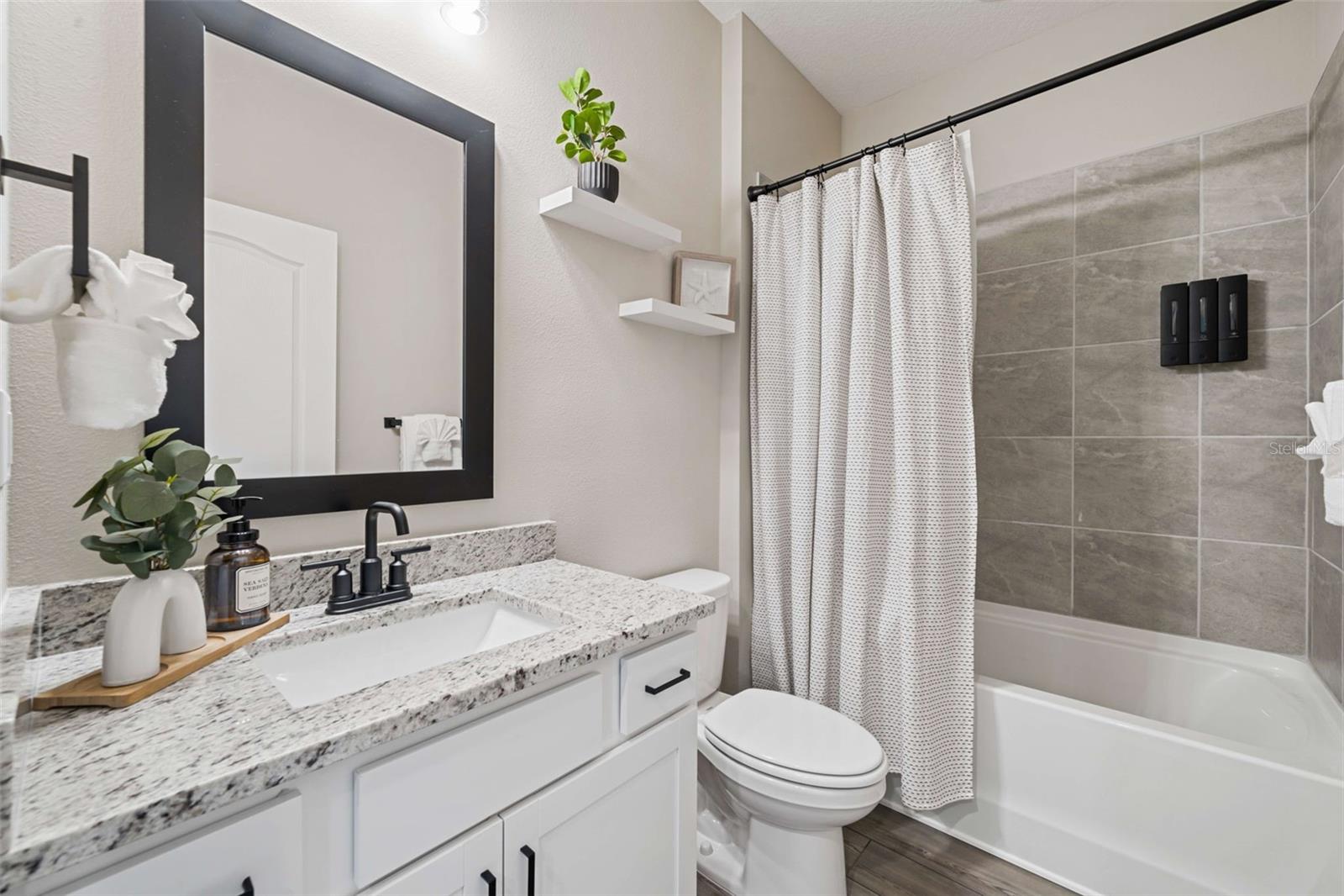 Image 29 of 40 For 7796 Somersworth Drive