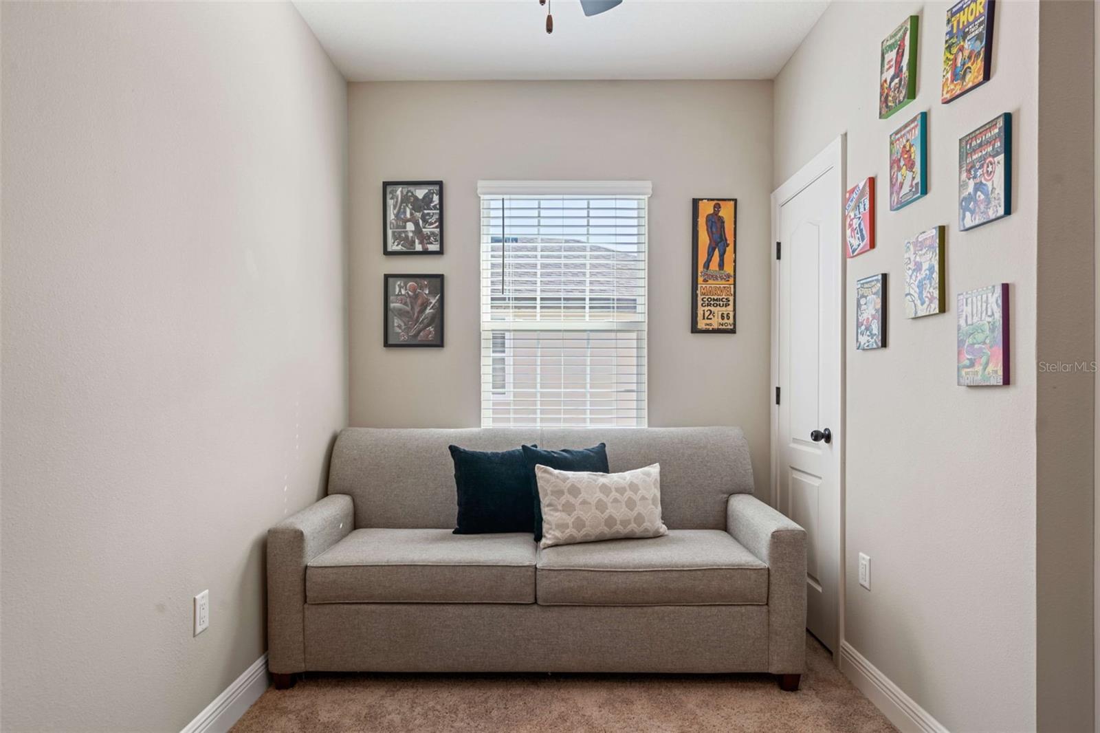 Image 32 of 40 For 7796 Somersworth Drive