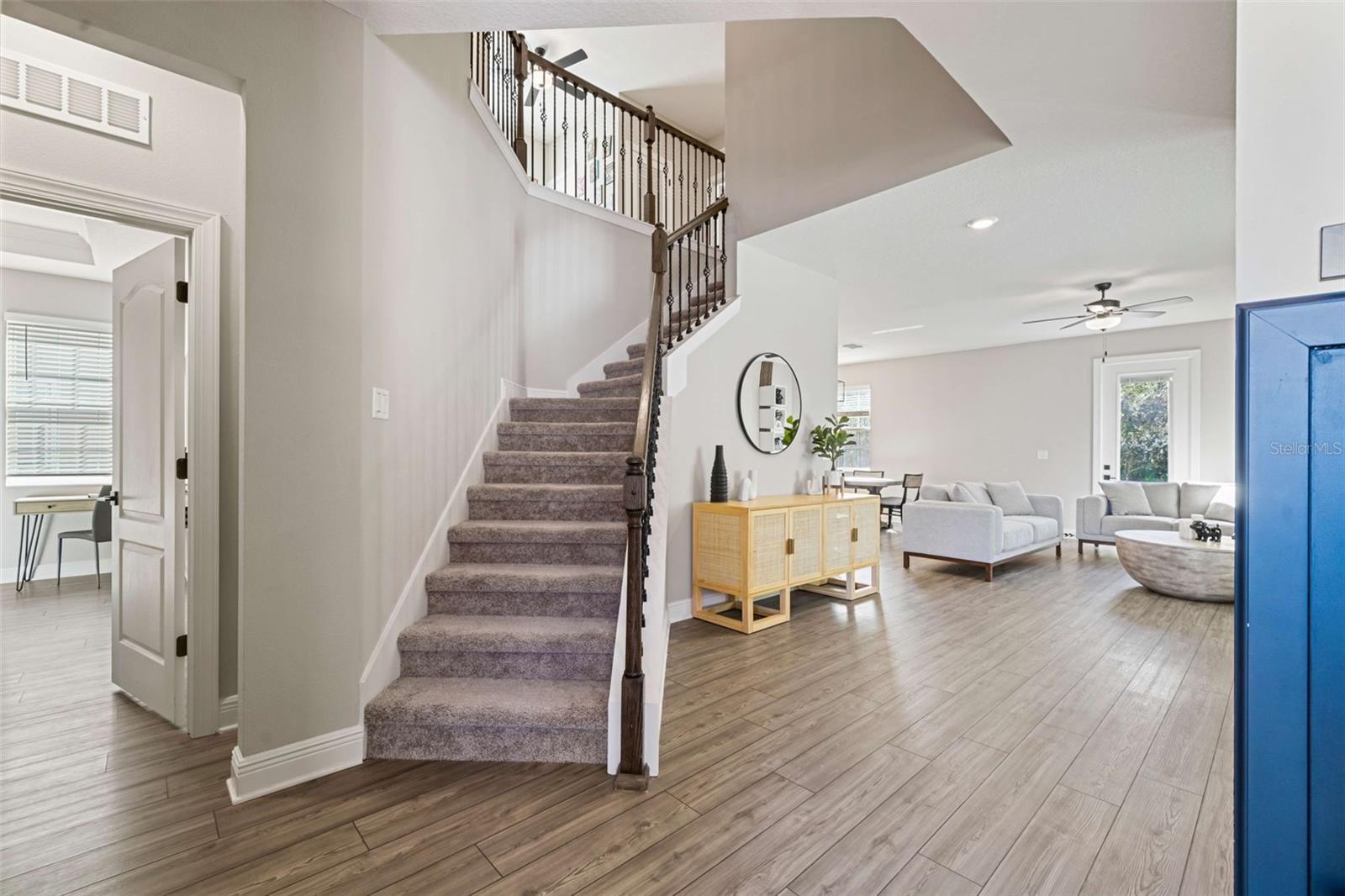 Image 34 of 40 For 7796 Somersworth Drive