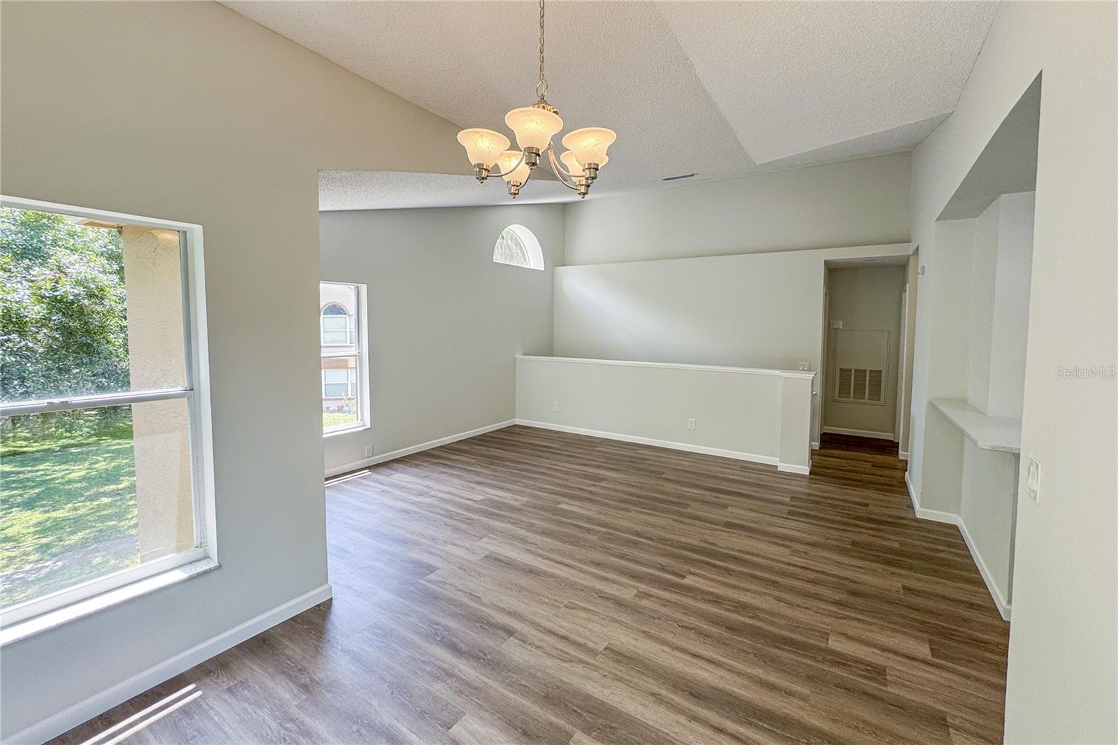 Image 16 of 38 For 5436 Michigan Street 4