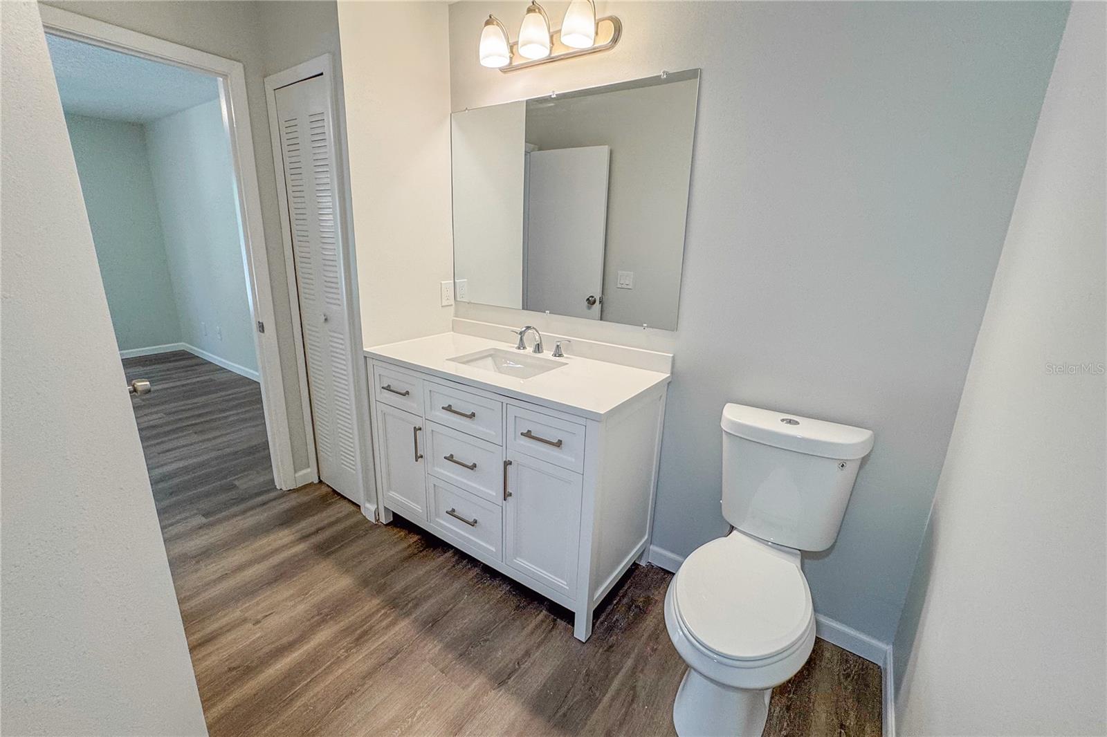 Image 25 of 38 For 5436 Michigan Street 4