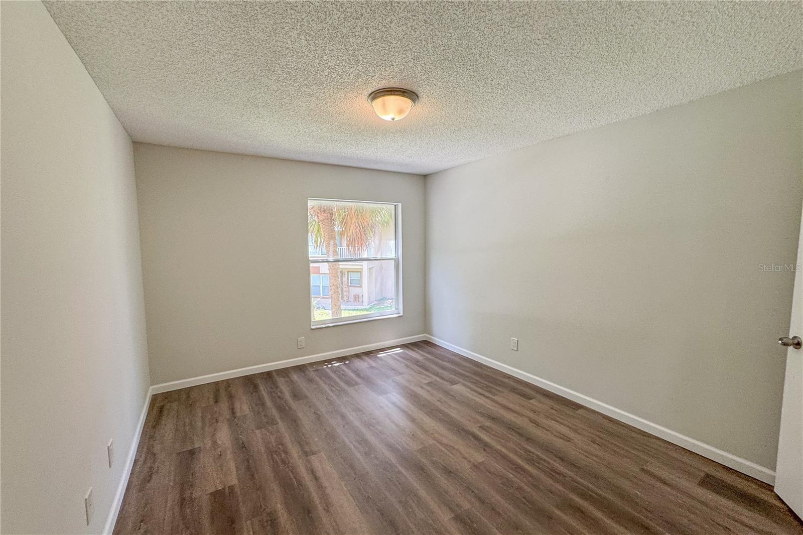 Image 4 of 38 For 5436 Michigan Street 4