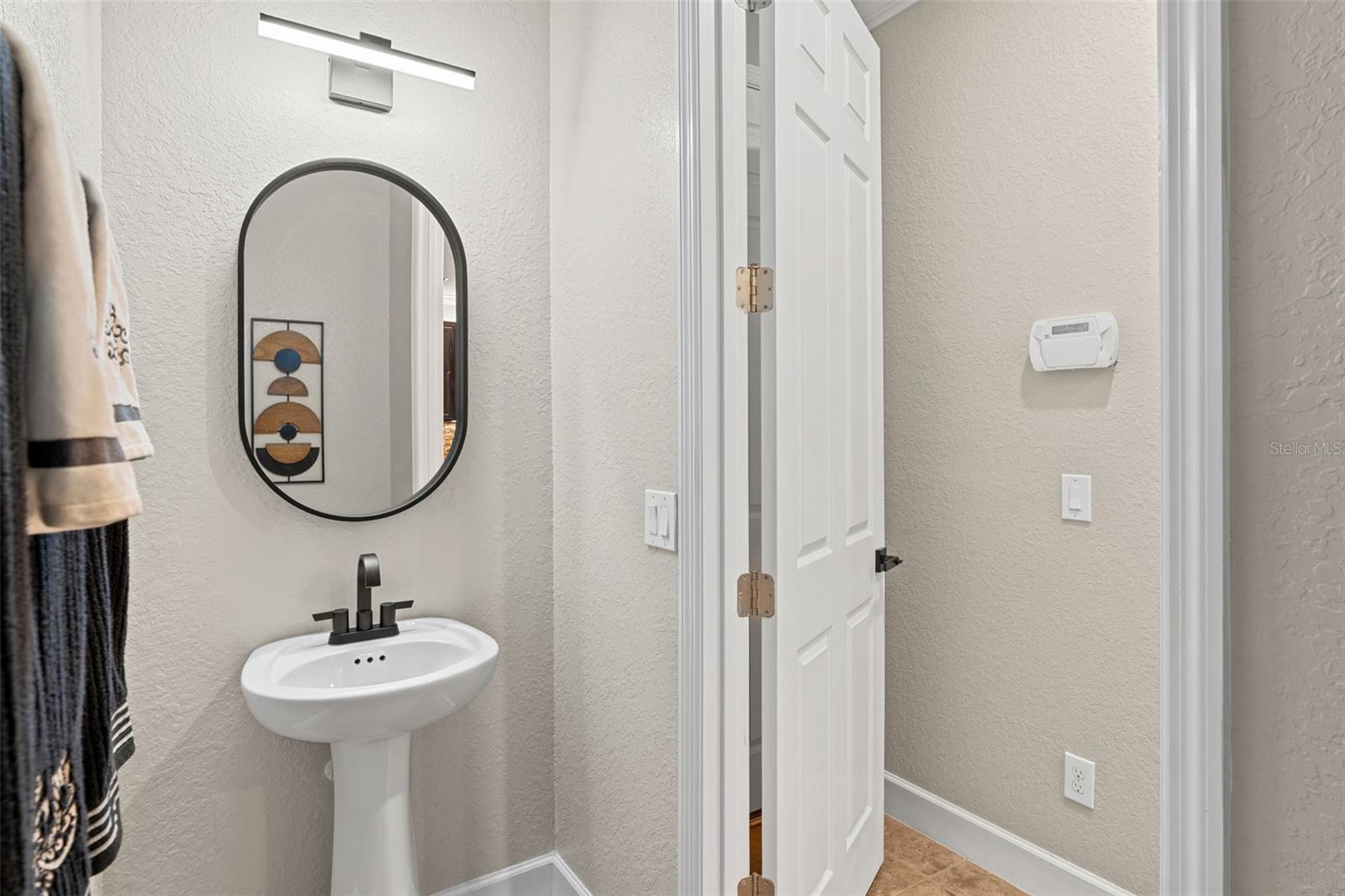 Image 21 of 58 For 8864 Della Scala Circle