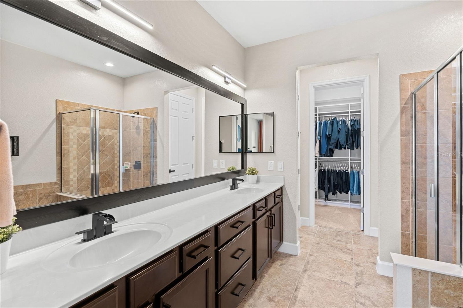 Image 25 of 58 For 8864 Della Scala Circle