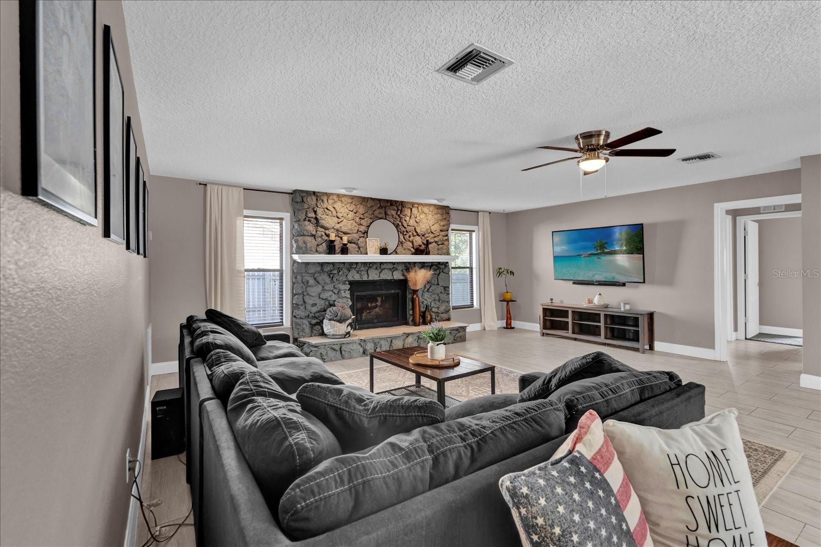 Image 14 of 27 For 1585 Randolph St