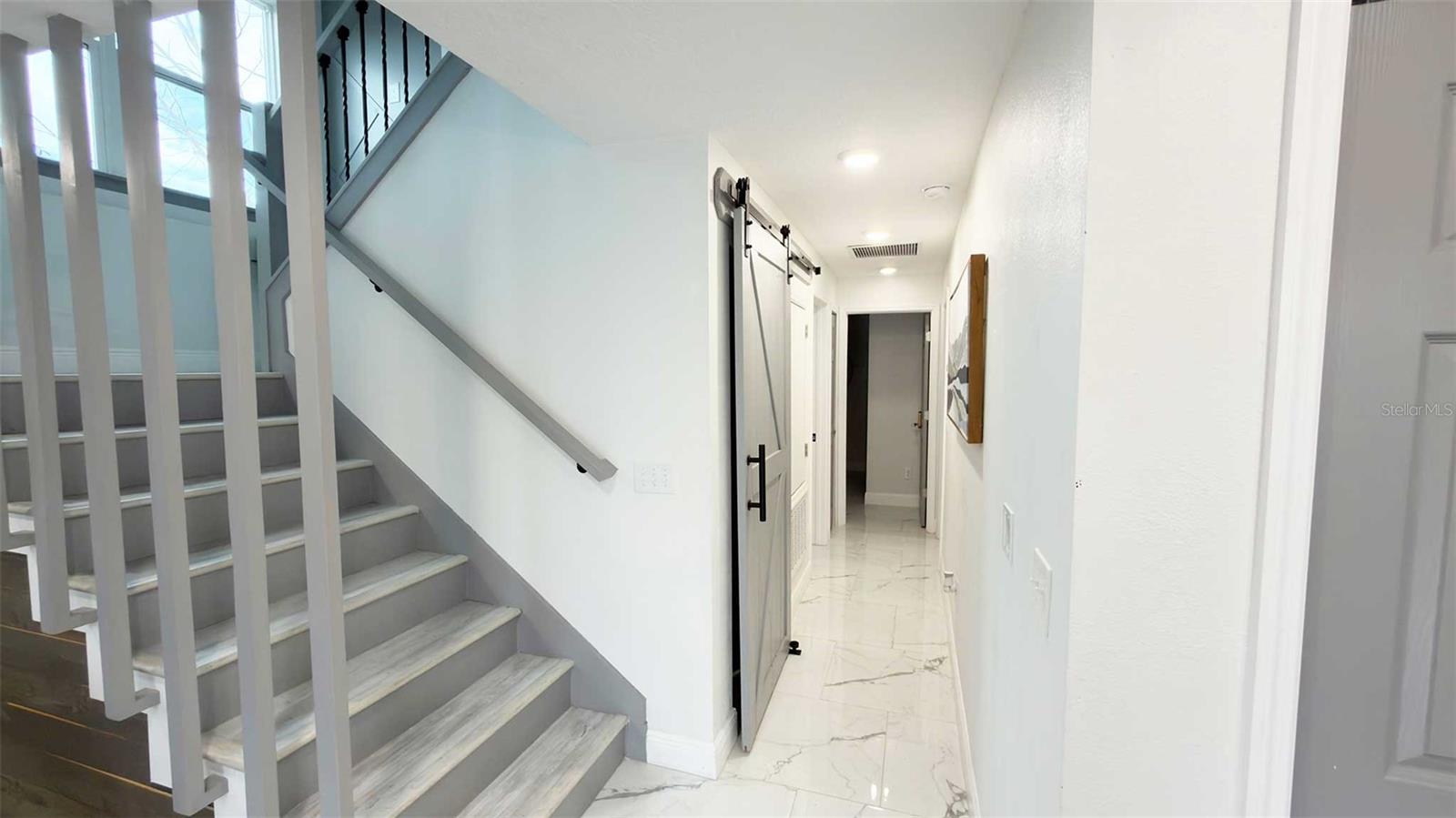 Image 17 of 50 For 1414 Harding Street