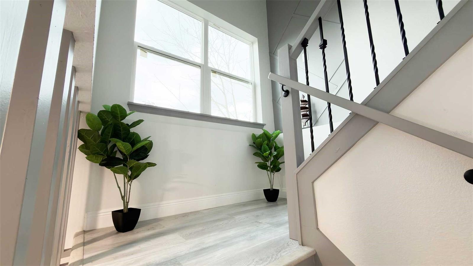 Image 32 of 50 For 1414 Harding Street