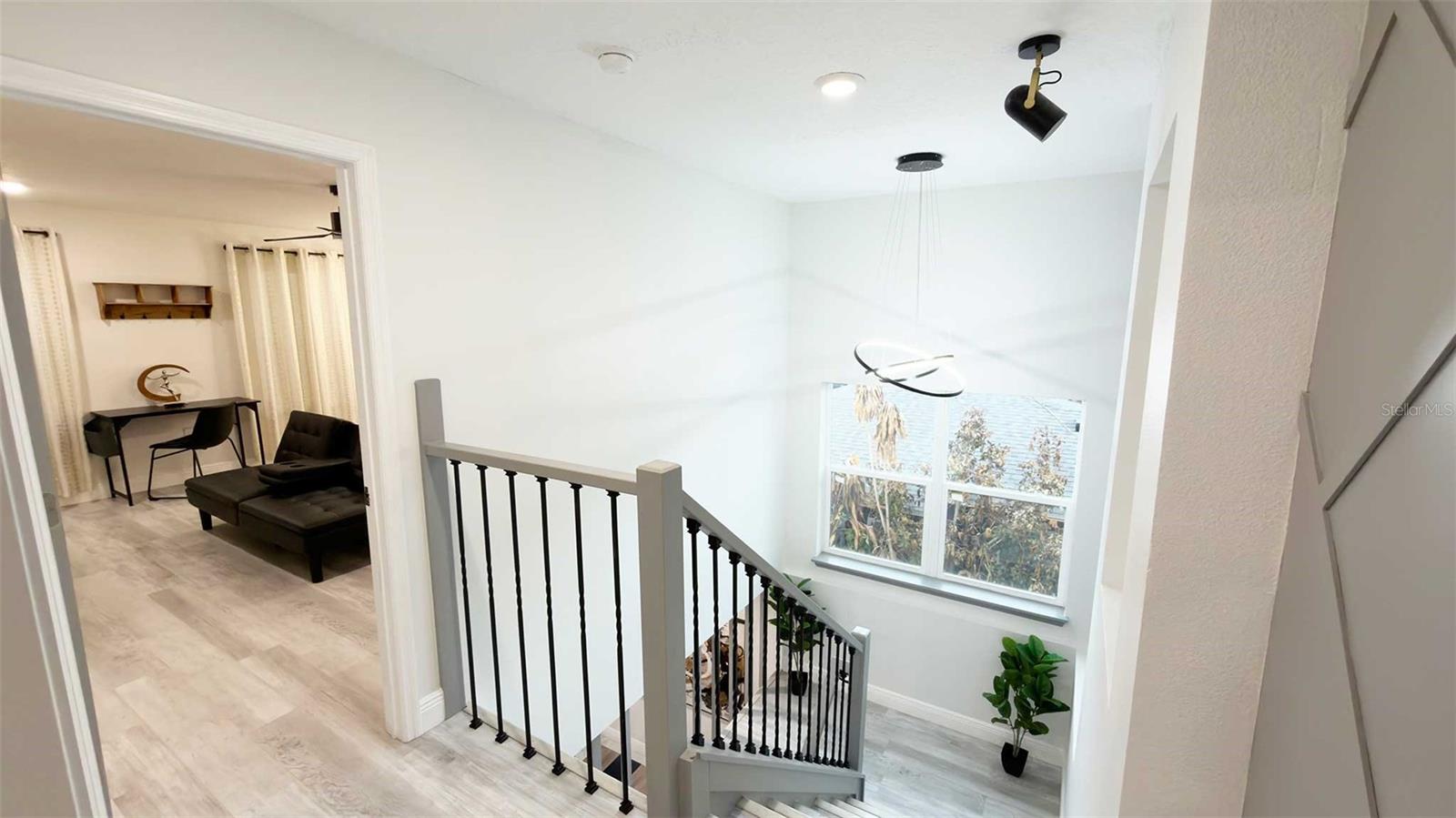 Image 35 of 50 For 1414 Harding Street