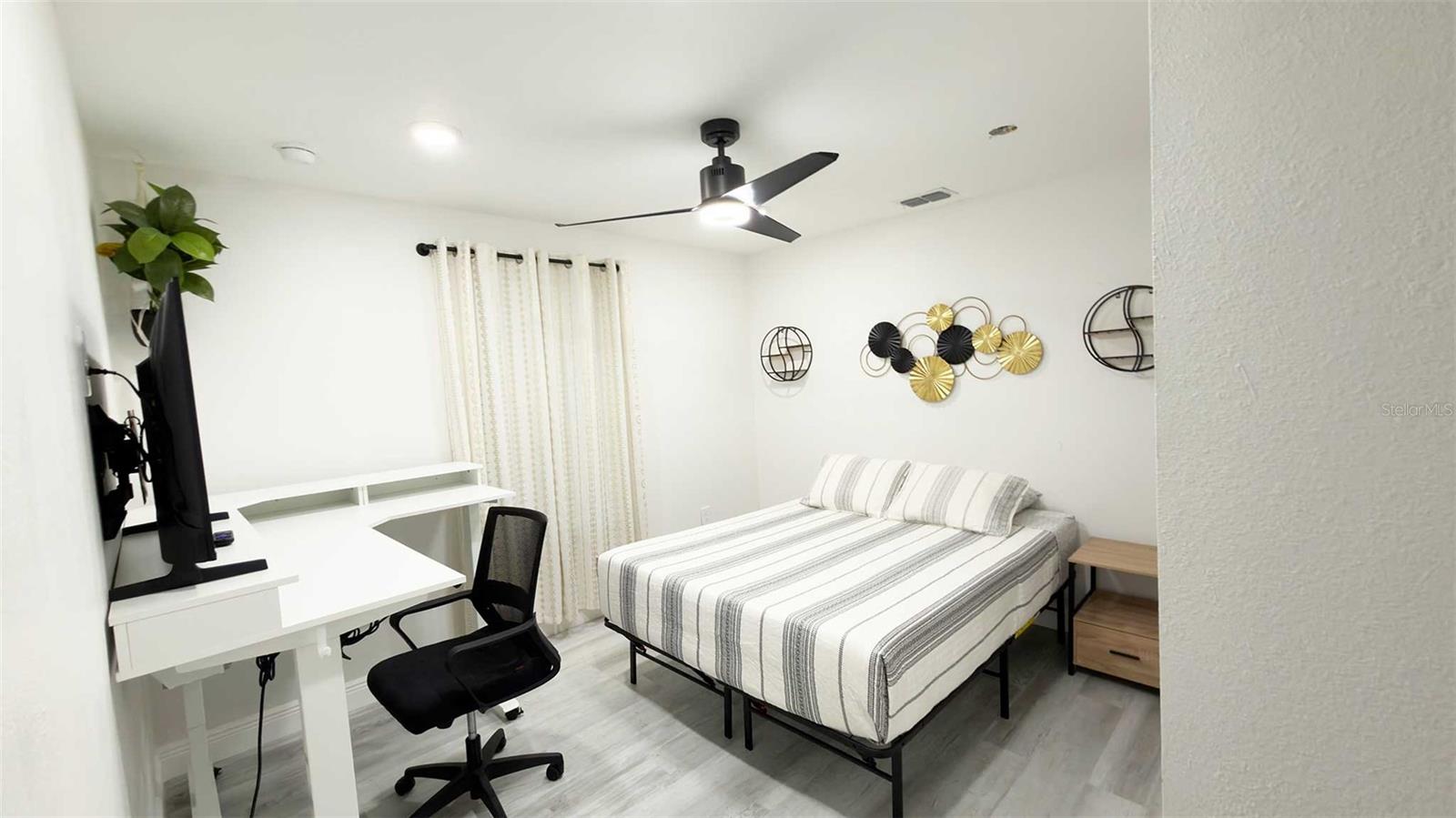 Image 37 of 50 For 1414 Harding Street