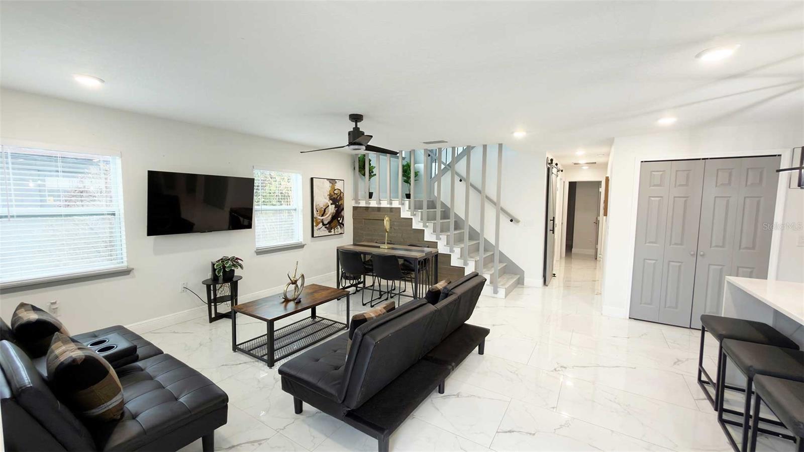 Image 4 of 50 For 1414 Harding Street