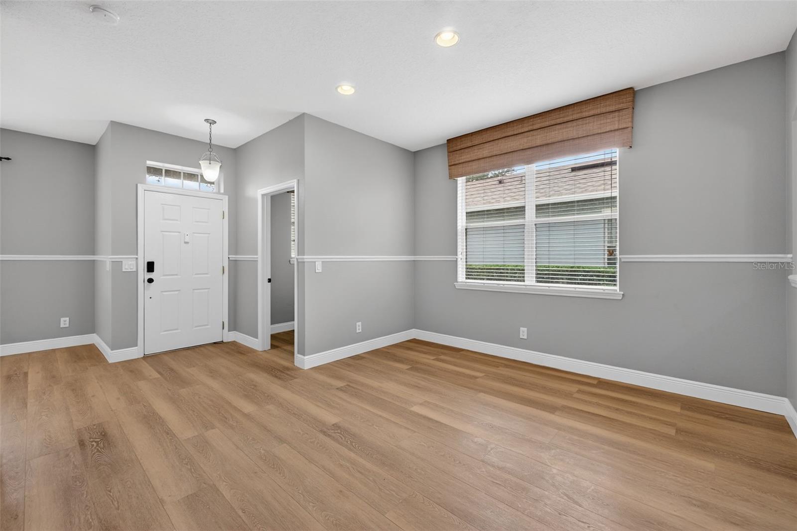 Image 21 of 89 For 2311 J Lawson Boulevard