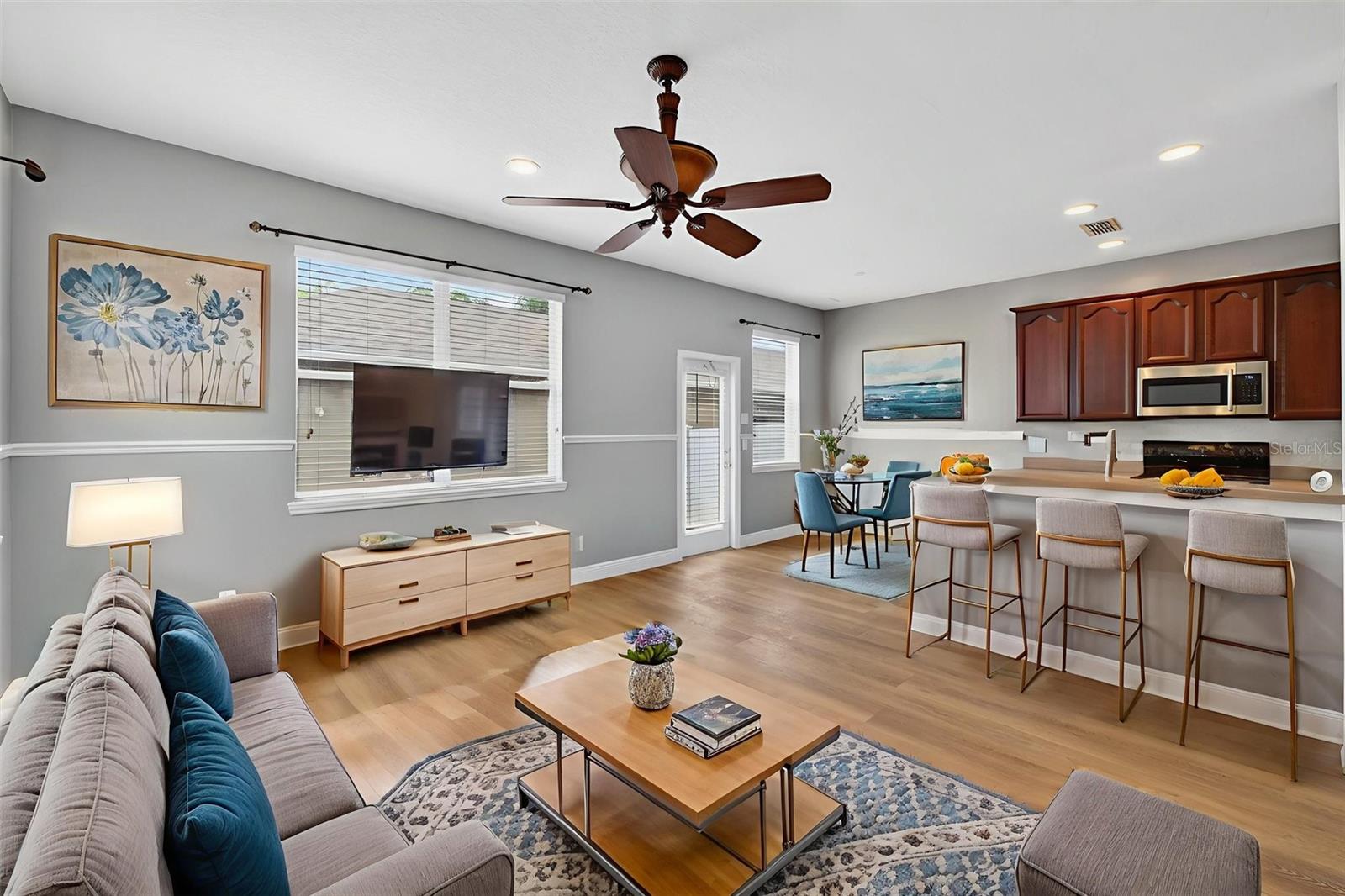 Image 25 of 89 For 2311 J Lawson Boulevard