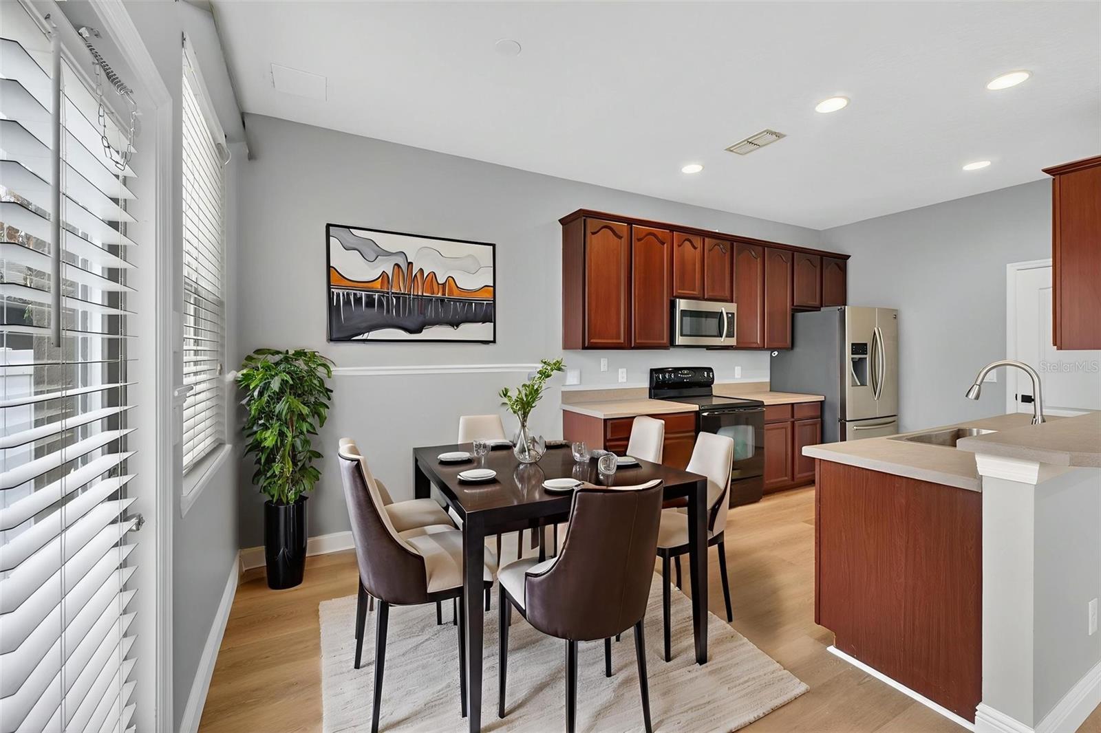 Image 31 of 89 For 2311 J Lawson Boulevard