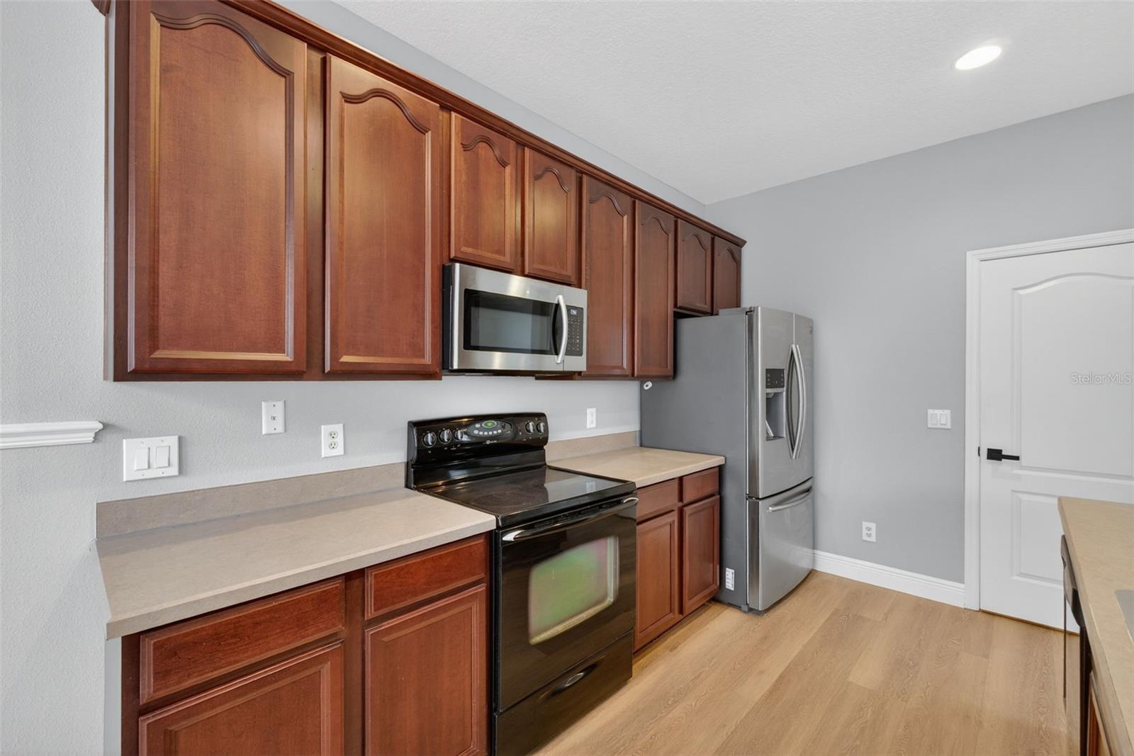 Image 34 of 89 For 2311 J Lawson Boulevard