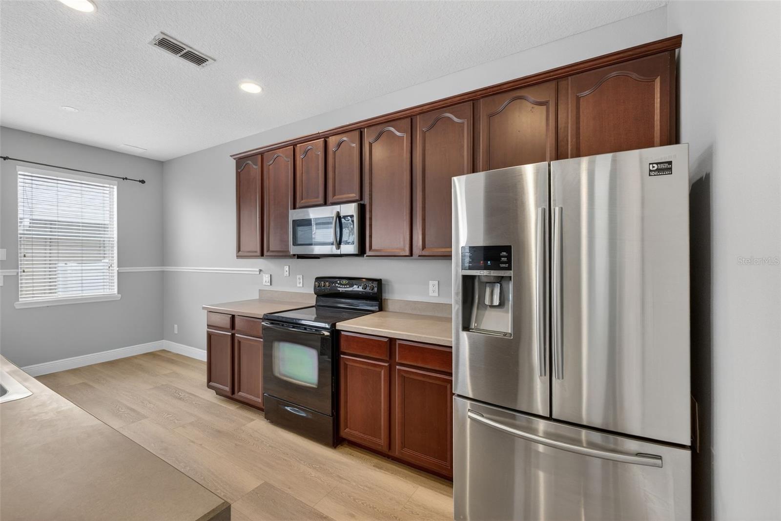 Image 39 of 89 For 2311 J Lawson Boulevard