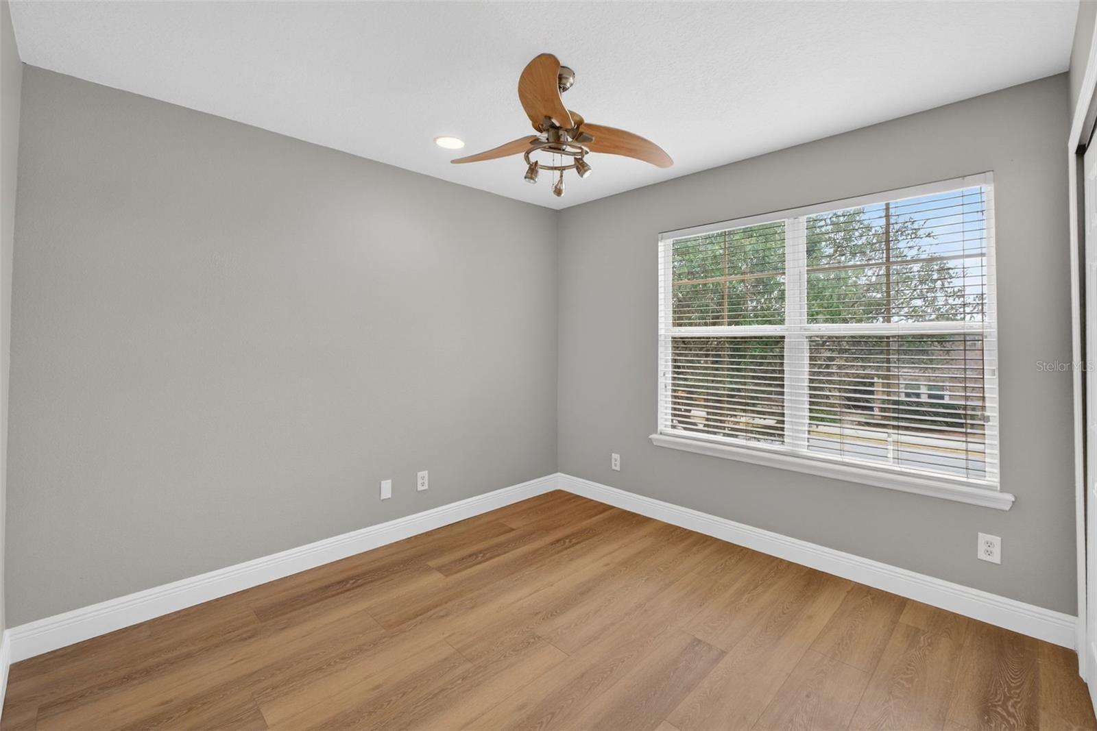 Image 40 of 89 For 2311 J Lawson Boulevard