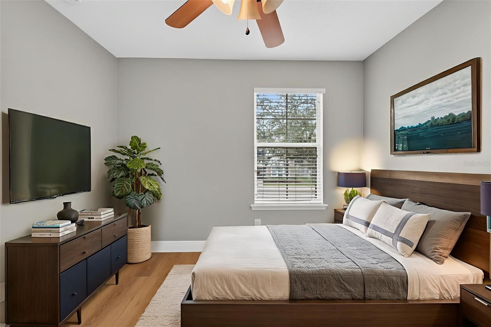 Image 51 of 89 For 2311 J Lawson Boulevard