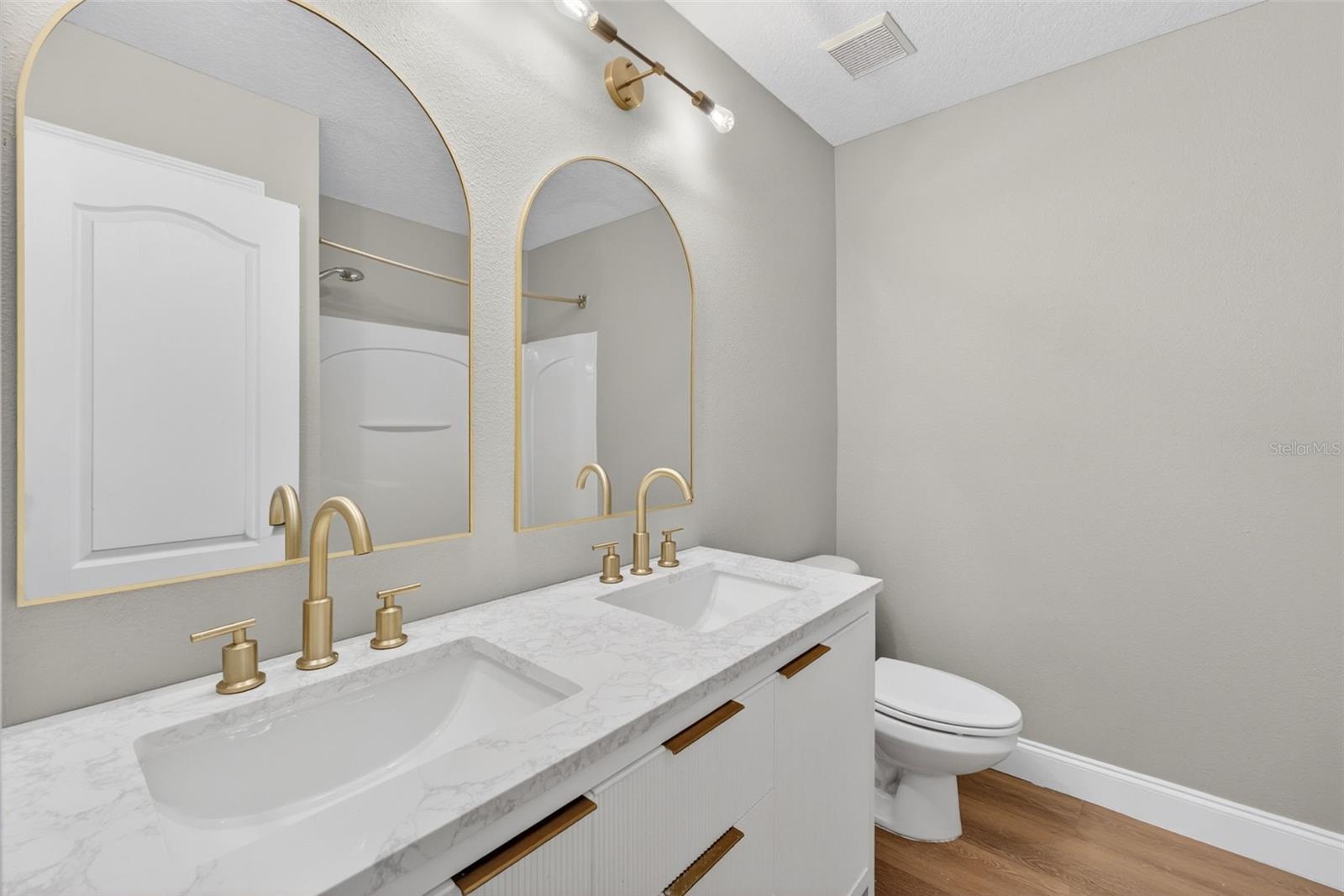 Image 56 of 89 For 2311 J Lawson Boulevard