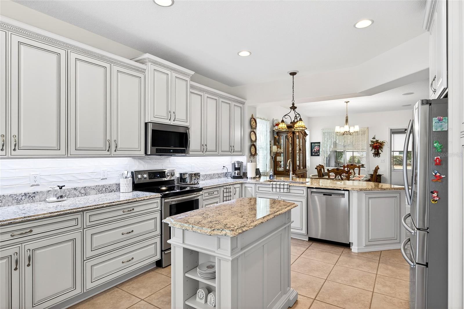 Image 13 of 34 For 9333 124th Place