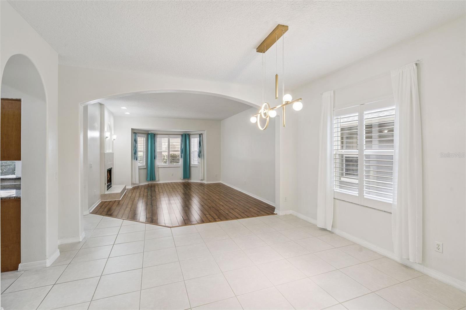 Image 6 of 57 For 1226 Portmoor Way