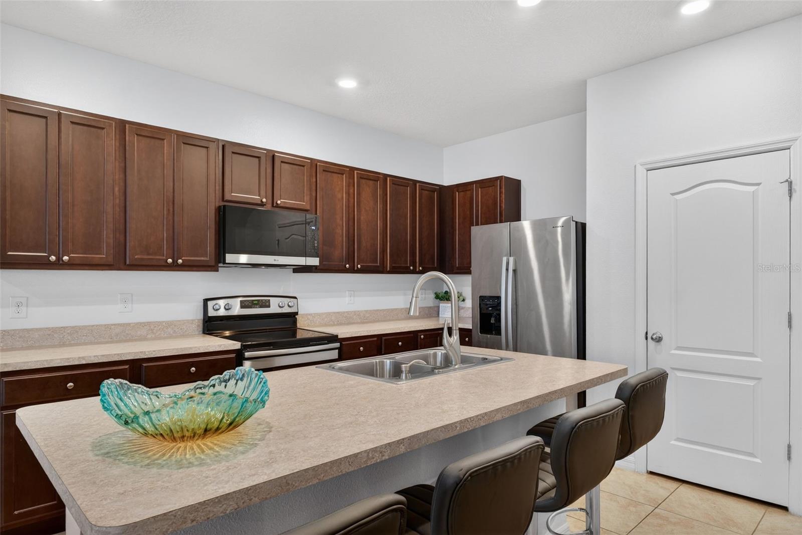 Image 25 of 63 For 200 Feltrim Reserve Boulevard