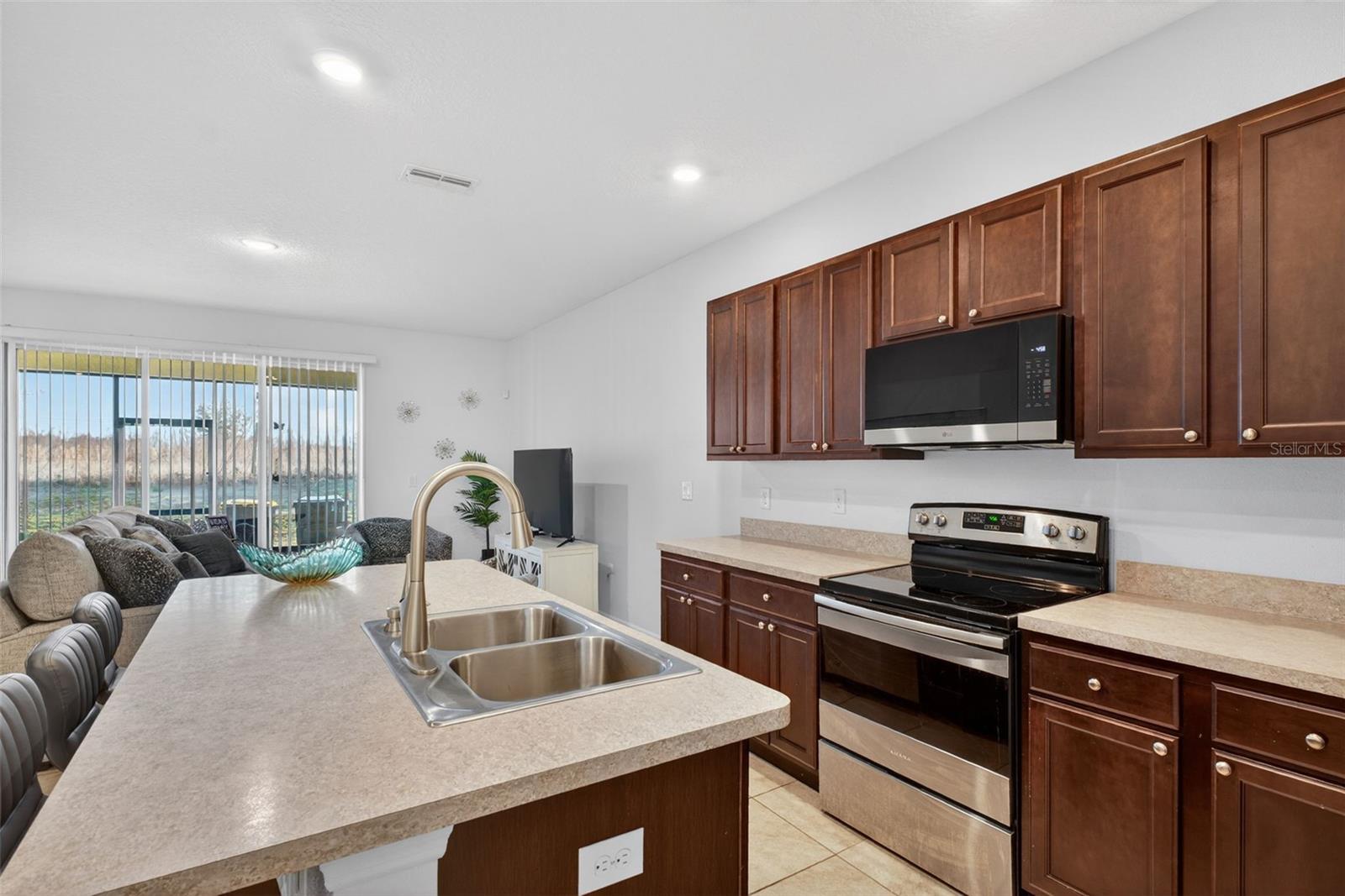 Image 26 of 63 For 200 Feltrim Reserve Boulevard