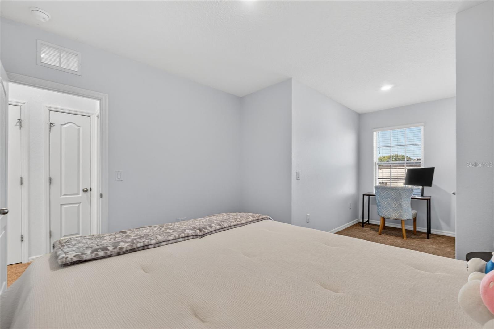 Image 33 of 63 For 200 Feltrim Reserve Boulevard