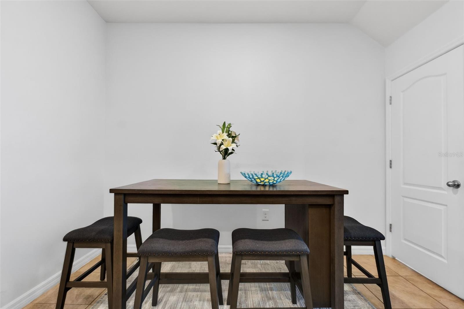 Image 36 of 63 For 200 Feltrim Reserve Boulevard