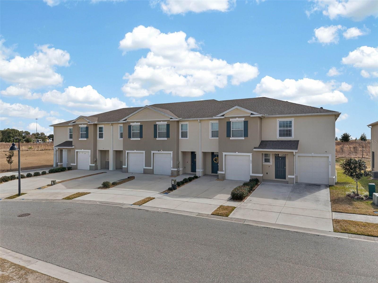 Image 49 of 63 For 200 Feltrim Reserve Boulevard