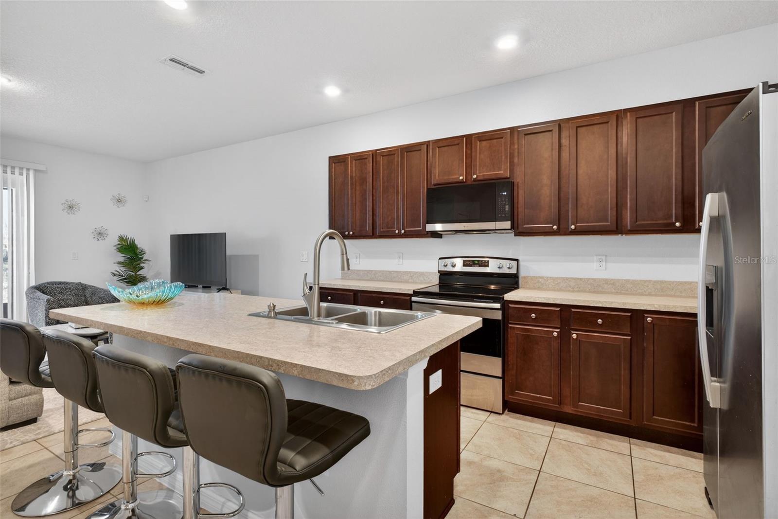 Image 7 of 63 For 200 Feltrim Reserve Boulevard