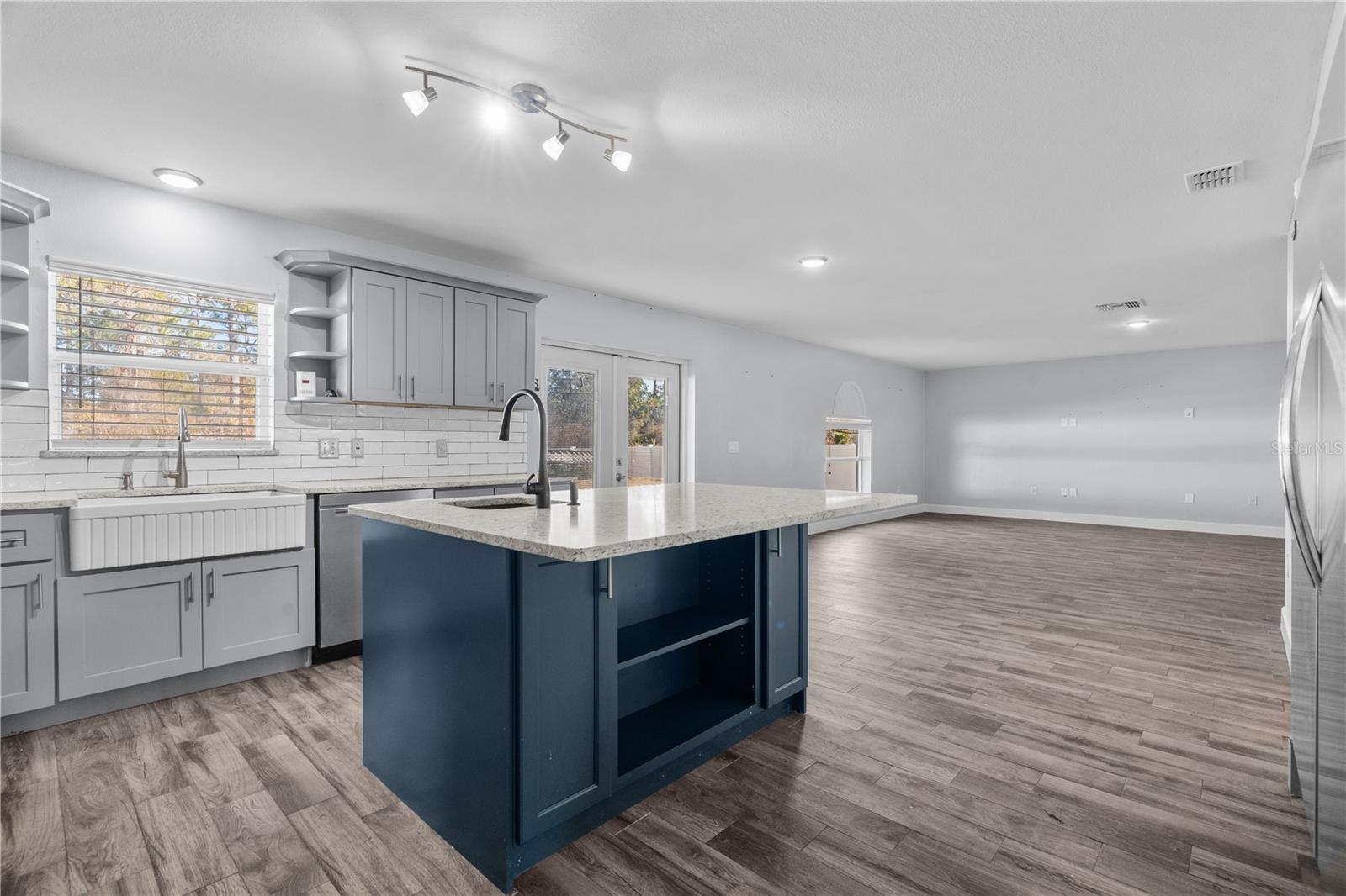 Image 11 of 46 For 3289 Tallwood Drive