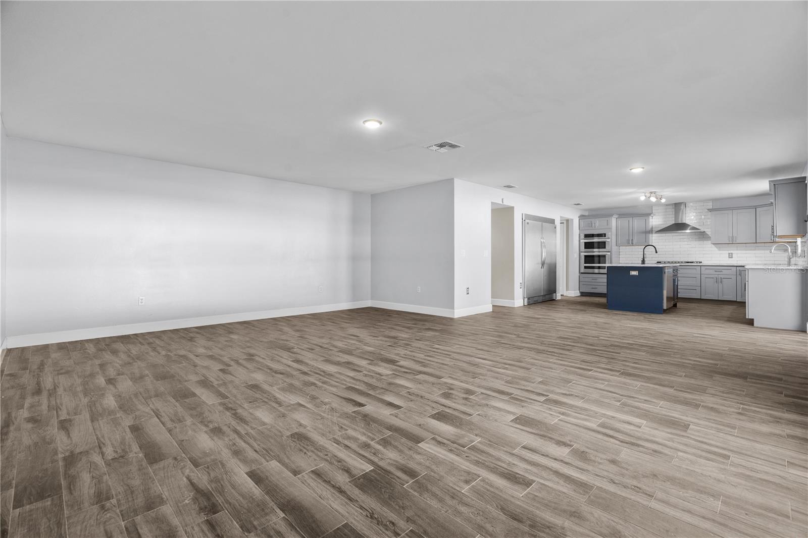 Image 19 of 46 For 3289 Tallwood Drive