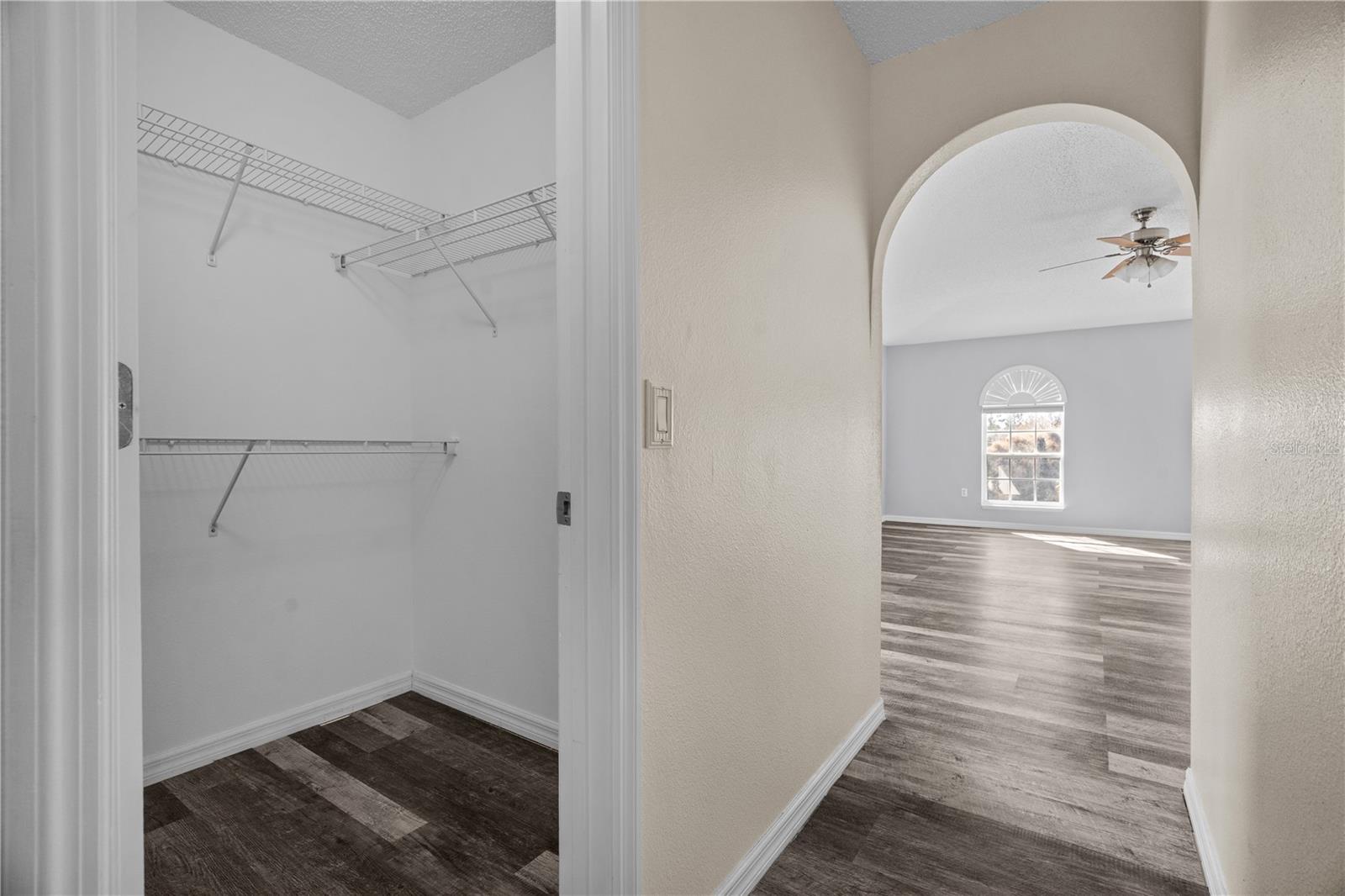 Image 29 of 46 For 3289 Tallwood Drive