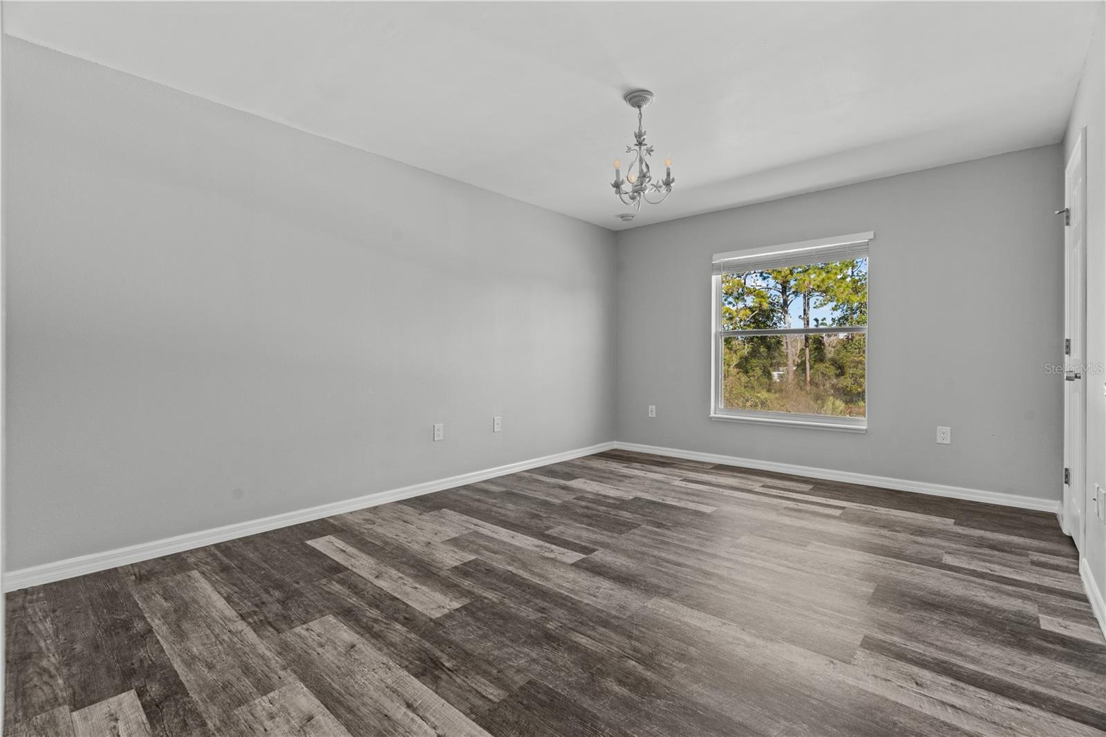 Image 36 of 46 For 3289 Tallwood Drive