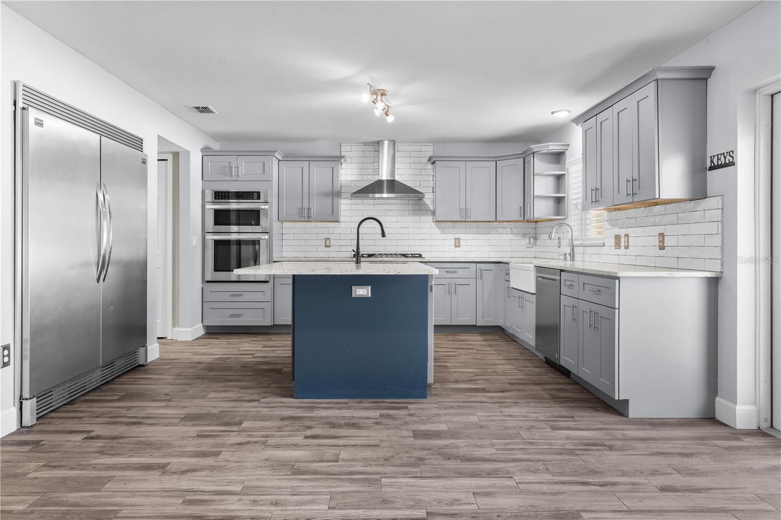 Image 9 of 46 For 3289 Tallwood Drive