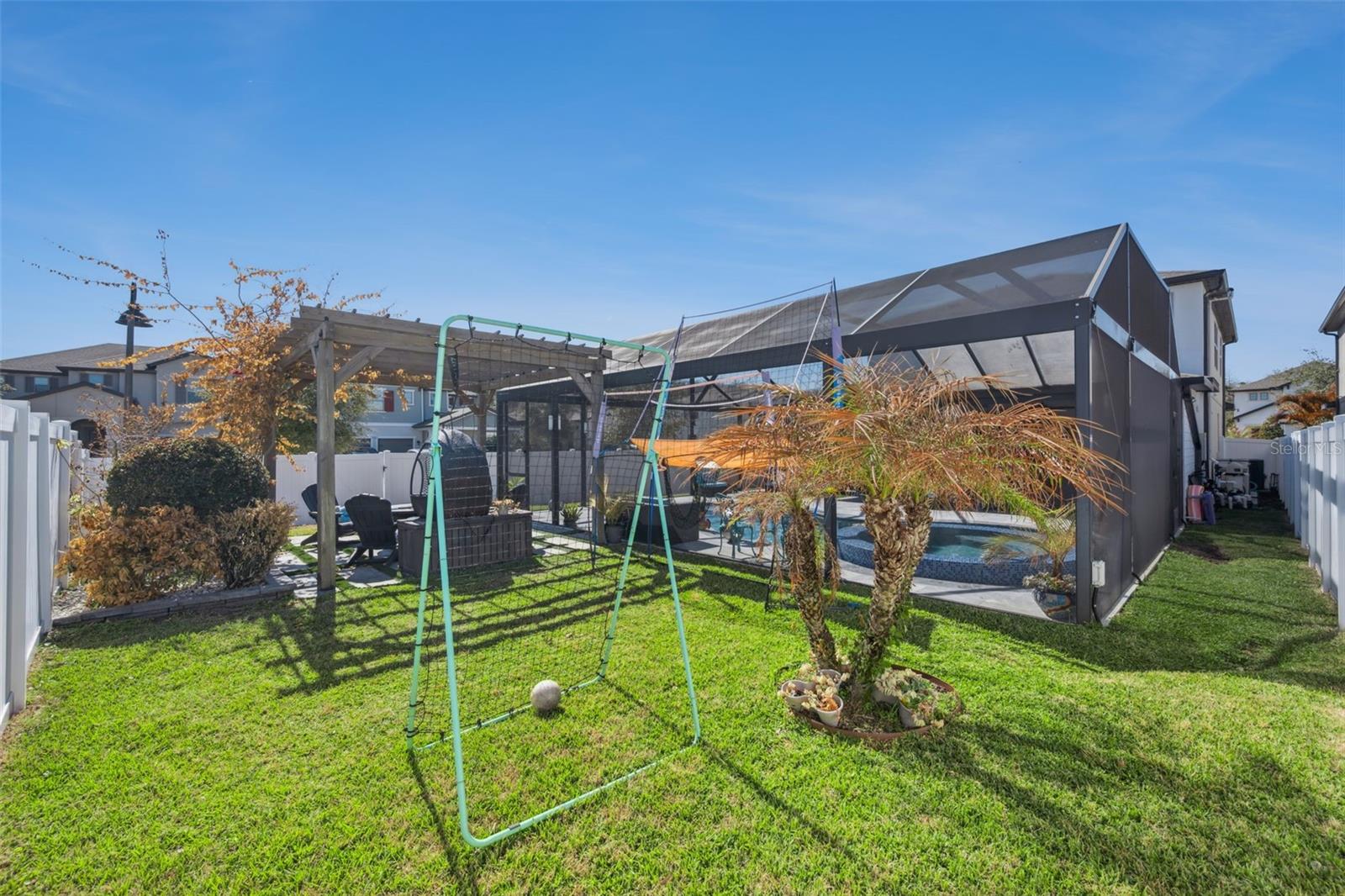 Image 35 of 46 For 9909 Aurea Moss Lane