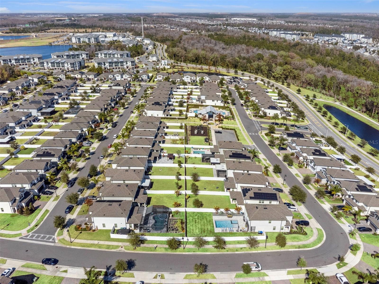 Image 40 of 46 For 9909 Aurea Moss Lane