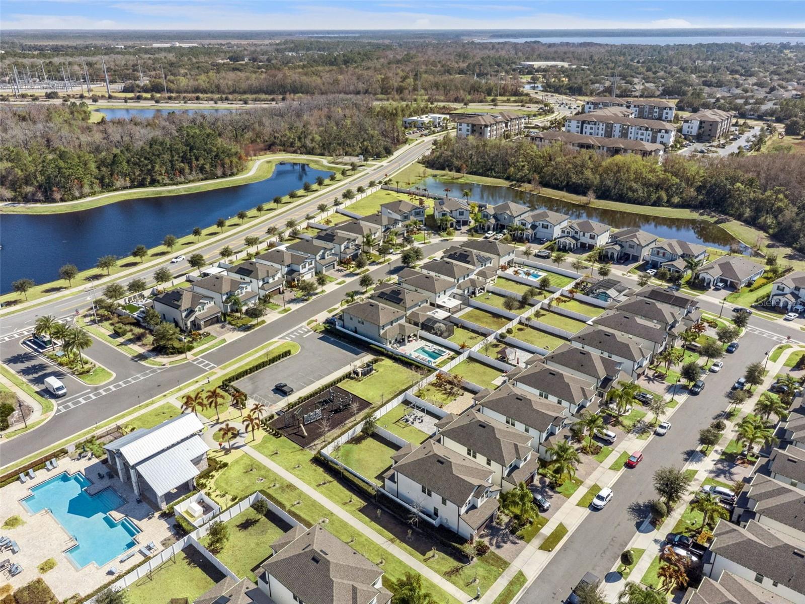 Image 44 of 46 For 9909 Aurea Moss Lane